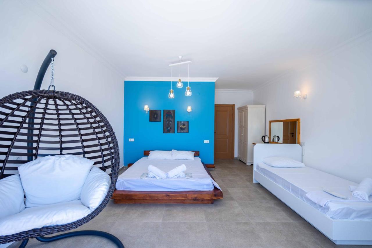 Sole'N Blu Hostel Kas Bagian luar foto