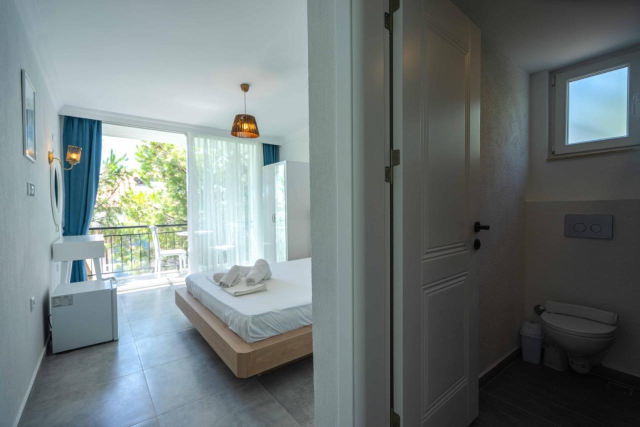 Sole'N Blu Hostel Kas Bagian luar foto