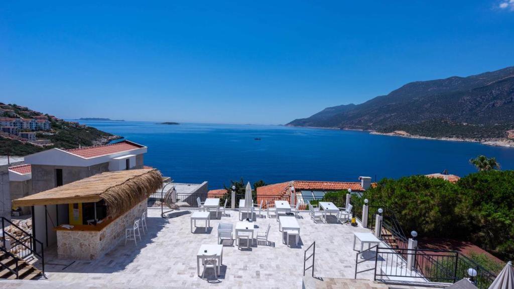 Sole'N Blu Hostel Kas Bagian luar foto